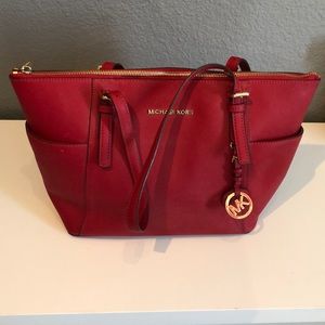 Micheal Kors tote